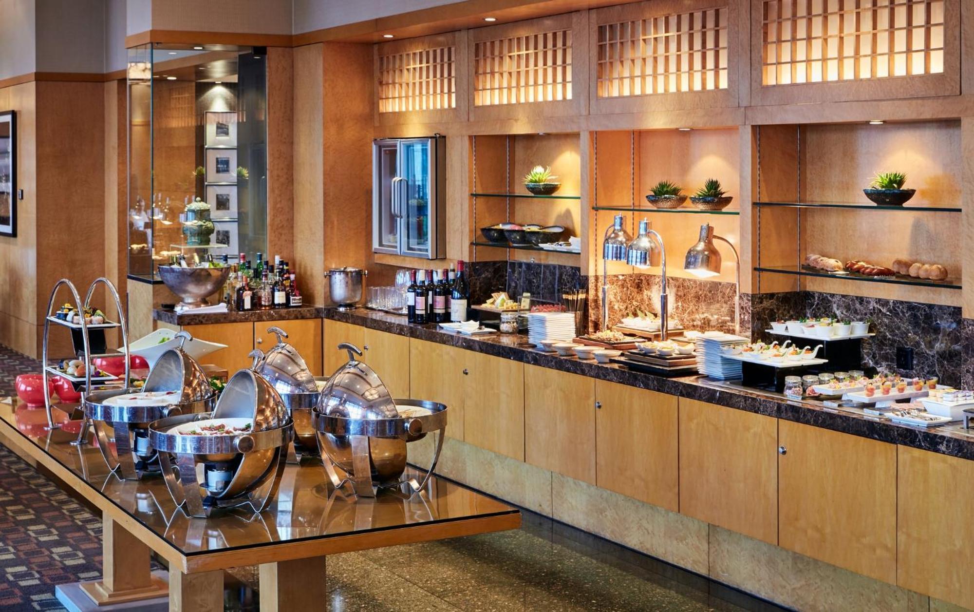 Intercontinental Pudong By Ihg Shanghai